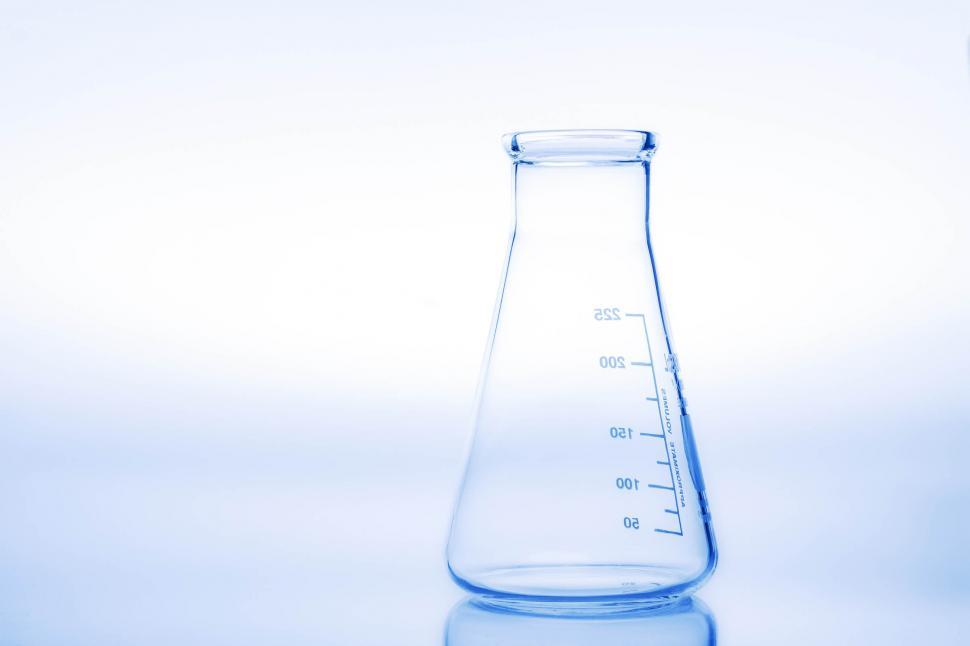 erlenmeyer flask 2